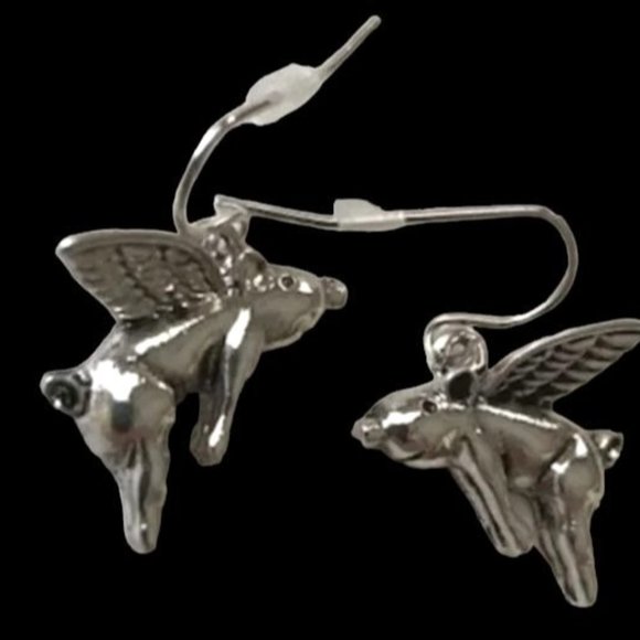 When Pigs Fly Earrings Whimsical New Dangle Hooks - Picture 2 of 10